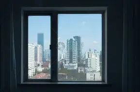 窗口期体能课后，利物浦远射贴柱备战意大利杯，态度坚定，资深球员宣示担当